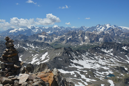 Panorama sur le massif des écrins vu du Mont Thabor