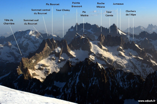 Panorama vers le nord vu du Dôme de Neige des Ecrins