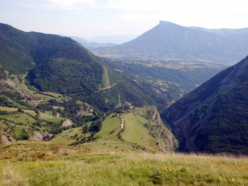 Céüse vue de la source du Puy (Rabou)